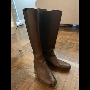 Tory Burch boots size 8m